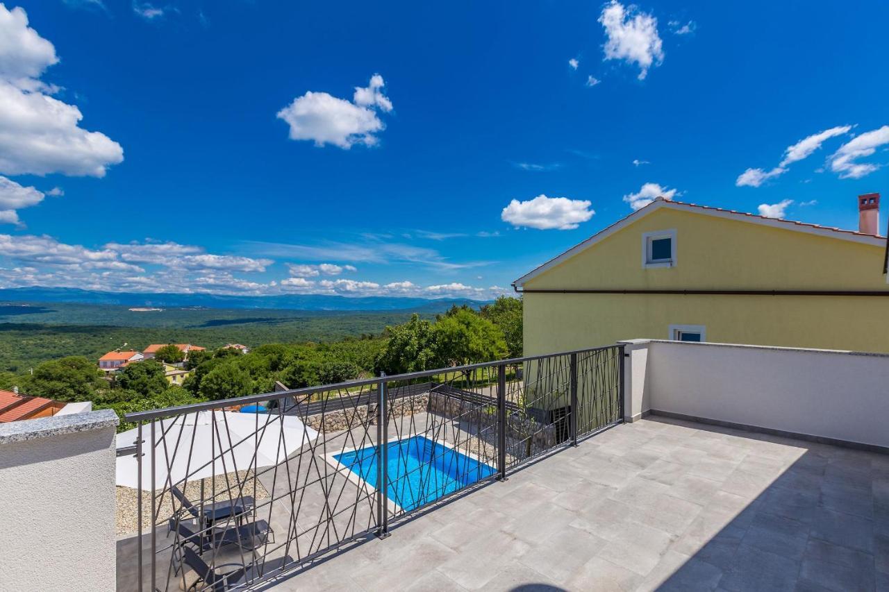 Holiday House San Michele Vrh  Exterior photo