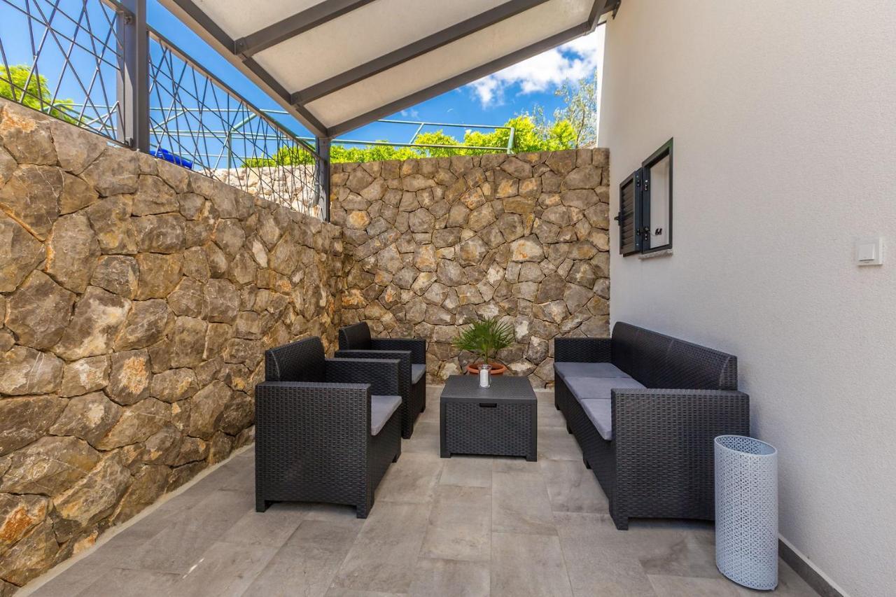 Holiday House San Michele Vrh  Exterior photo